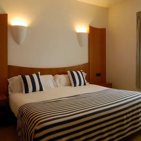 Hotel Vik Coral