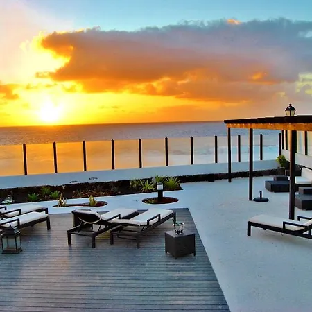 Vik Coral Hotel 3*